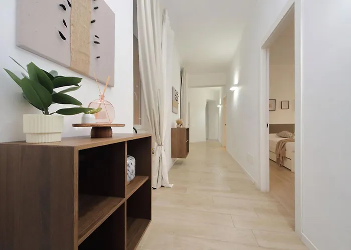 Apartment Amiterno Elegance - By Domus Dimore